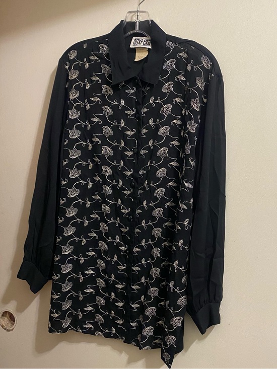 Next Era Tops - Vintage Next Era Womens L Large Blouse Button Up Black Embroidered White Floral